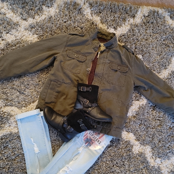 Cherokee Cargo Jacket - Picture 1 of 9